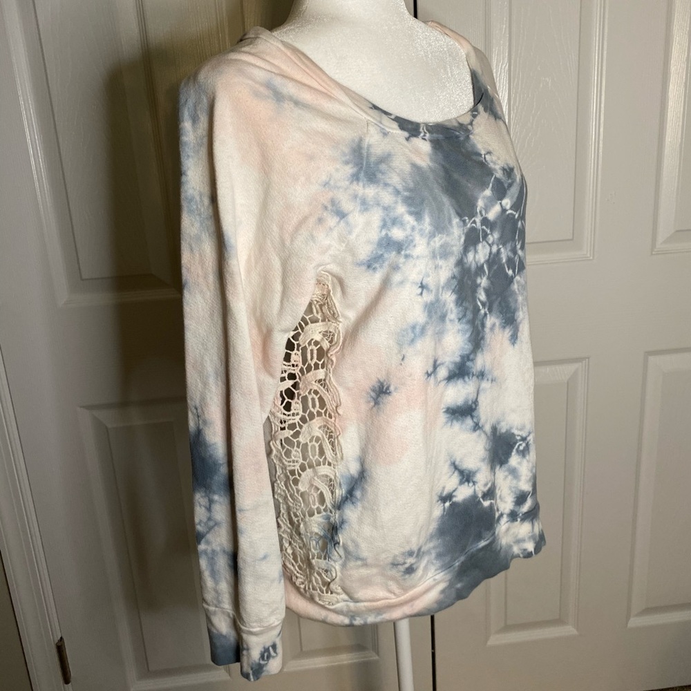 Pink and Blue Tie Dye Lace Long-Sleeves S